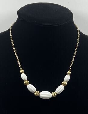 Vintage Avon Nantucket Gold Tone White Plastic Oval Beads Costume Necklace